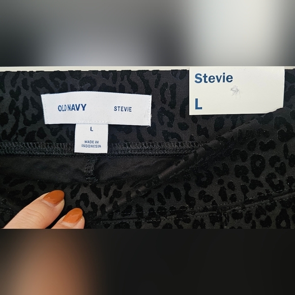 Old Navy Women's Size Large Stevie Pull On Black Leopard Print Pants H-Rise NWT - Picture 4 of 8